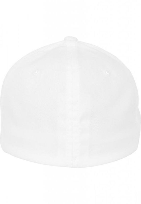 Golf cap flexfit with ball marker