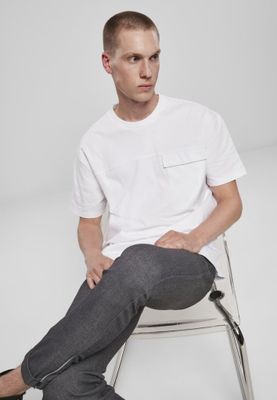 T-shirt with pocket and in oversize model men