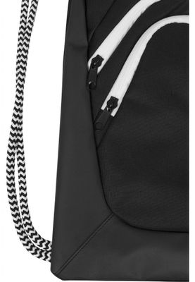 Gym bag with pockets