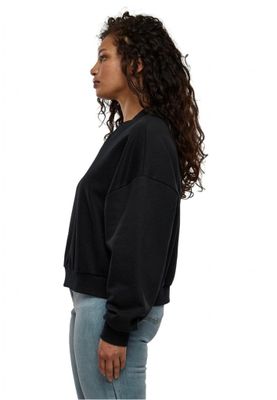 Short-sleeved V-neck sweater for ladies.