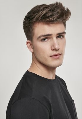 T-shirt with polyester pocket