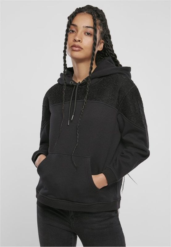 Black hoodie with lace lady