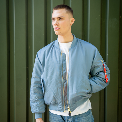MA-1 flight jacka i vintage denim med dragkedja