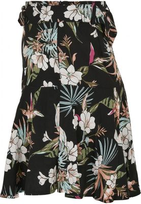 Short dress with ruffles