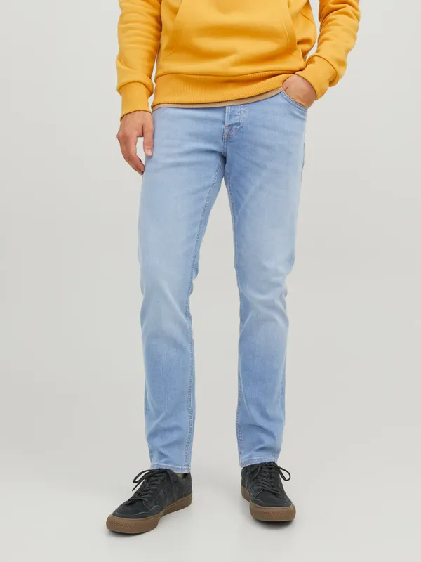 Ljusblå stentvättade slim fit jeans - GLENN