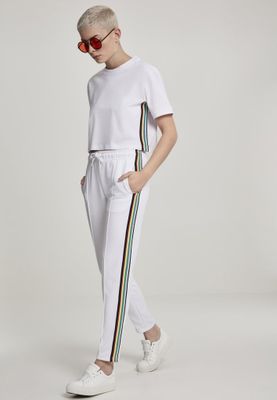 Short t-shirt with striped lady