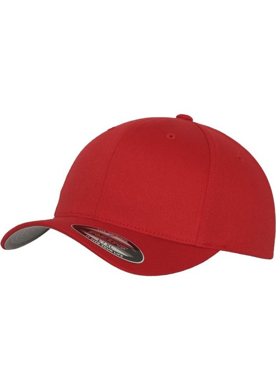 Red flexfit cap 5 panel