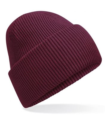 Klassisk strikbeanie med dyb skygge