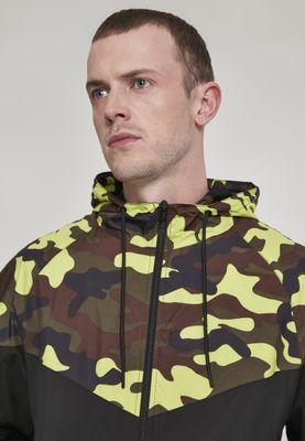 Camo arrow windbreaker