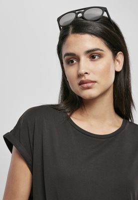 Ladies top with rolled up arms