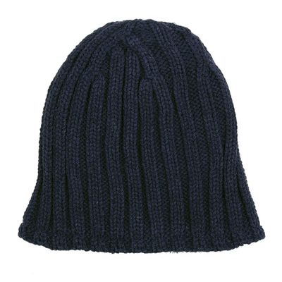 Hat with wide knitting and teddy lining