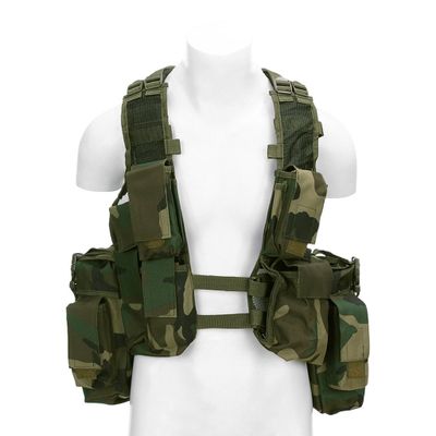 Tactical carrying vest with MOLLE modules