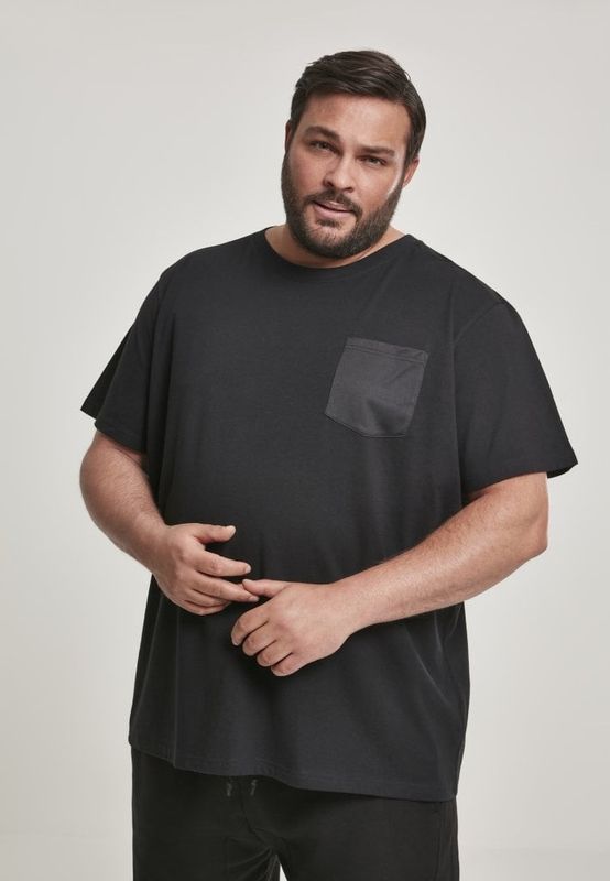 T-shirt with polyester pocket