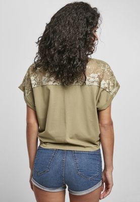 Oversize top with lace