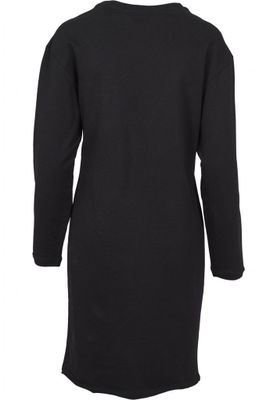 Long-sleeved dress with ruffles