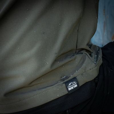 Outdoor softshell jacket