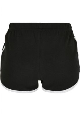 Retro hotpants lady
