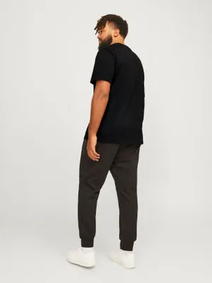 JACK & JONES Svart T-shirt Plus Size – Herr med Vit Bröstlogotyp