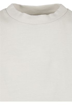Kort t-shirt til kvinder med sænket arm