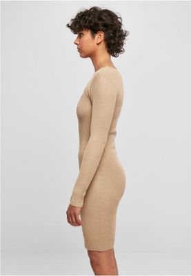 Ribbed dress with long sleeves