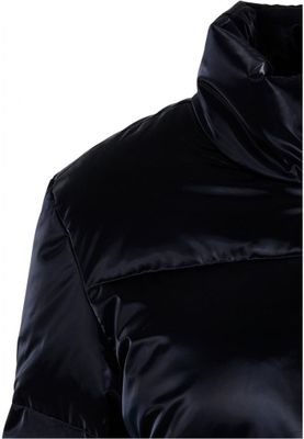 Glossy puffer jacket lady shark skin