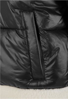 Women's shiny puffer jacket with teddy cuffs
