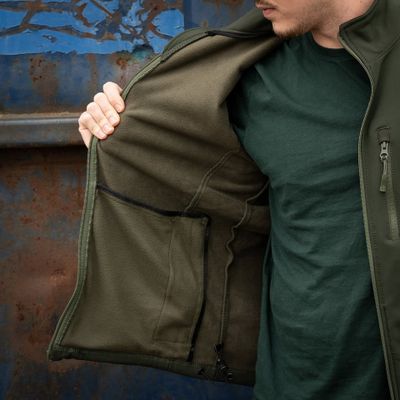 Green softshell jacket for men