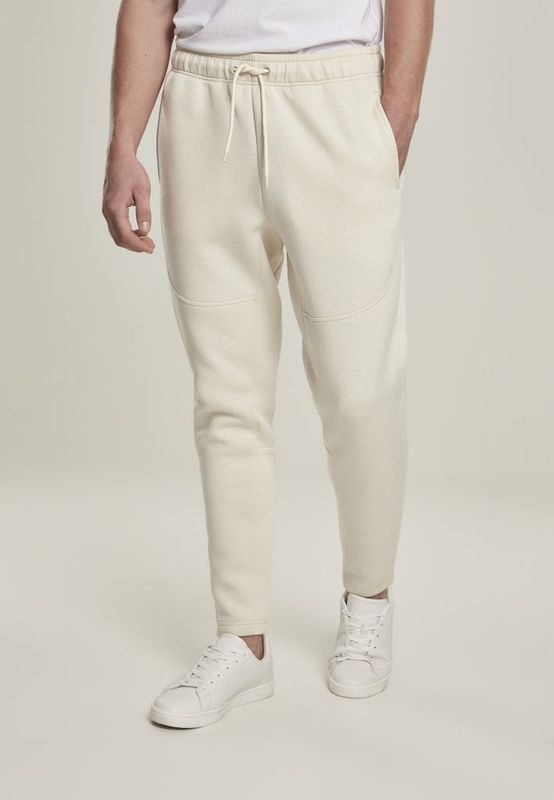 sweatpants-med-raka-ben-sand-fram.jpg