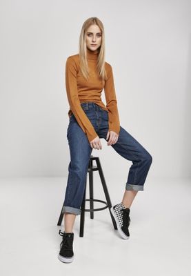 Finely knitted polo lady