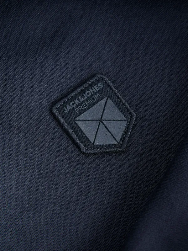 r0QxP5Qalpu7m_006