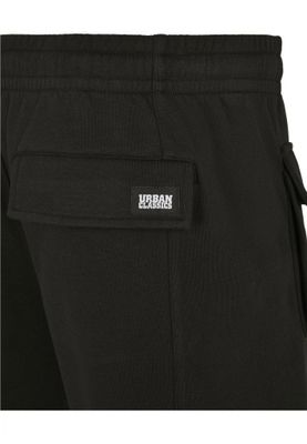 Sweat shorts with large pockets
