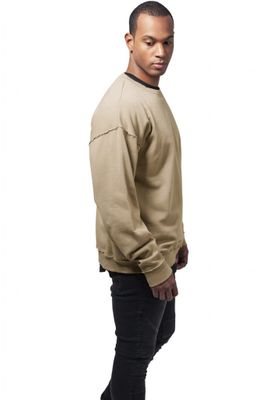 Oversized sweatshirt open edge