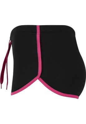 Hotpants lady
