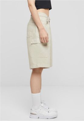 Cargo bermuda shorts - women's