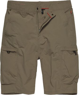 Outdoor shorts in lightweight fabric