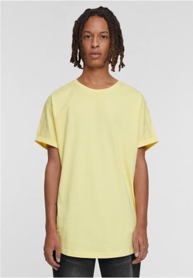 T-shirt with extra length for men