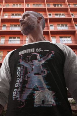 MTV Moon Man Baseball 3/4 Sleeve Tee