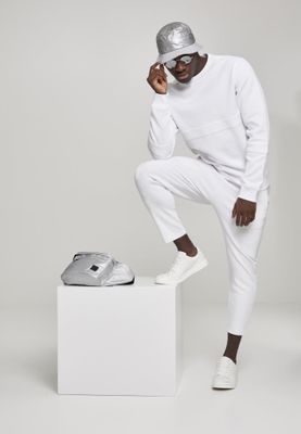 Sweatshirt with knitted fabric