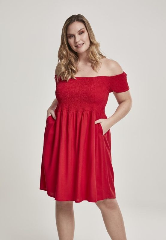 kort-klanning-plus-size-rod.jpg