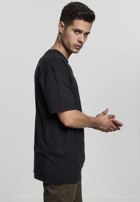 Oversized men's T-shirt