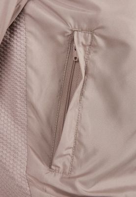 Women's bomber jacket with thin lining