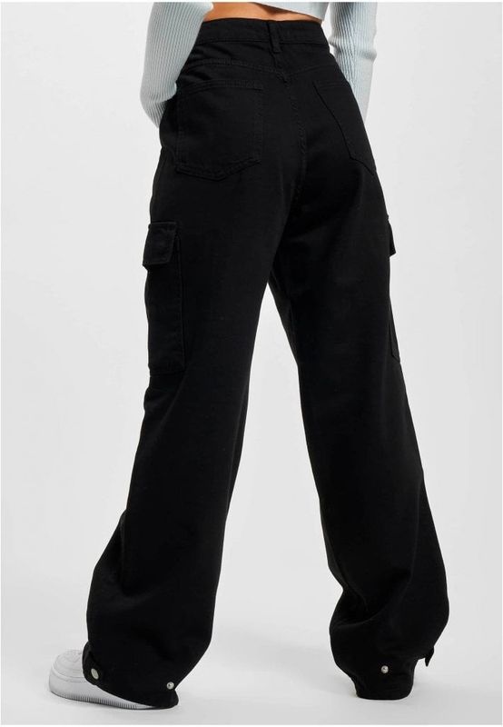 defcargopants-2.jpg