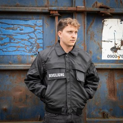 SECURITY jacket with liner and zip-off sleeves