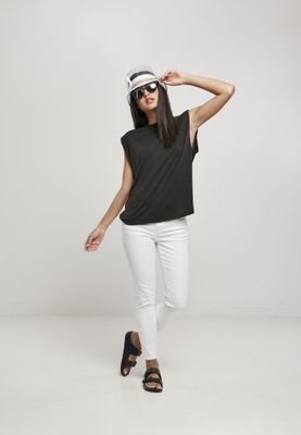 Top with wide shoulders