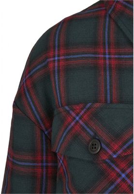 Lined checkered shirt lady