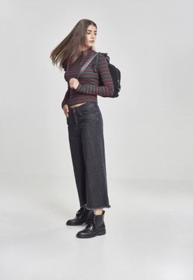 Long-sleeved sweater with a long skirt