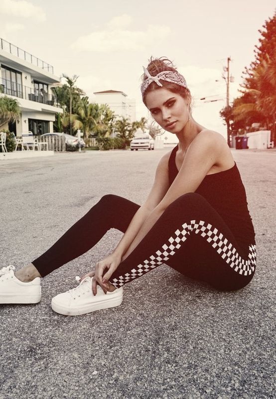 leggings-med-rutor-dam.jpg