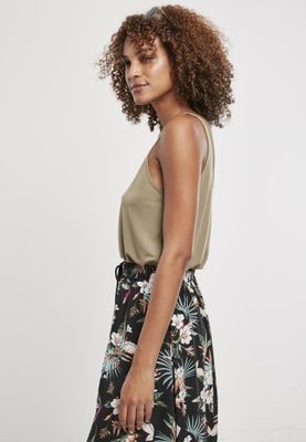 Loose fit linen with neckline