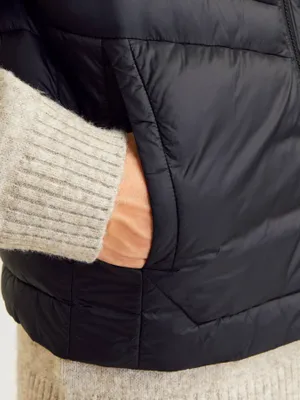 Vadderad Puffer väst med ståkrage