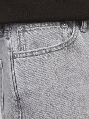 Lysegrå denimshorts i løs pasform
